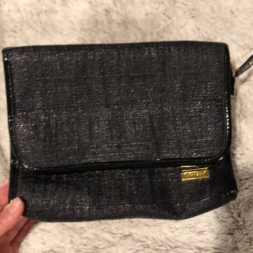Stephanie Johnson travel bag